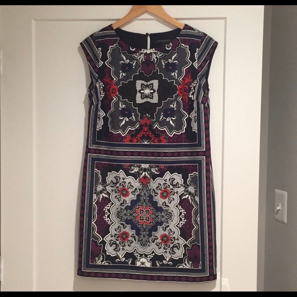 Banana Republic shift dress cap sleeves. Like New.